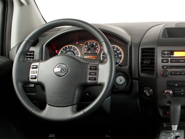 2011 Nissan Titan 4WD Crew Cab Short Bed PRO-4X