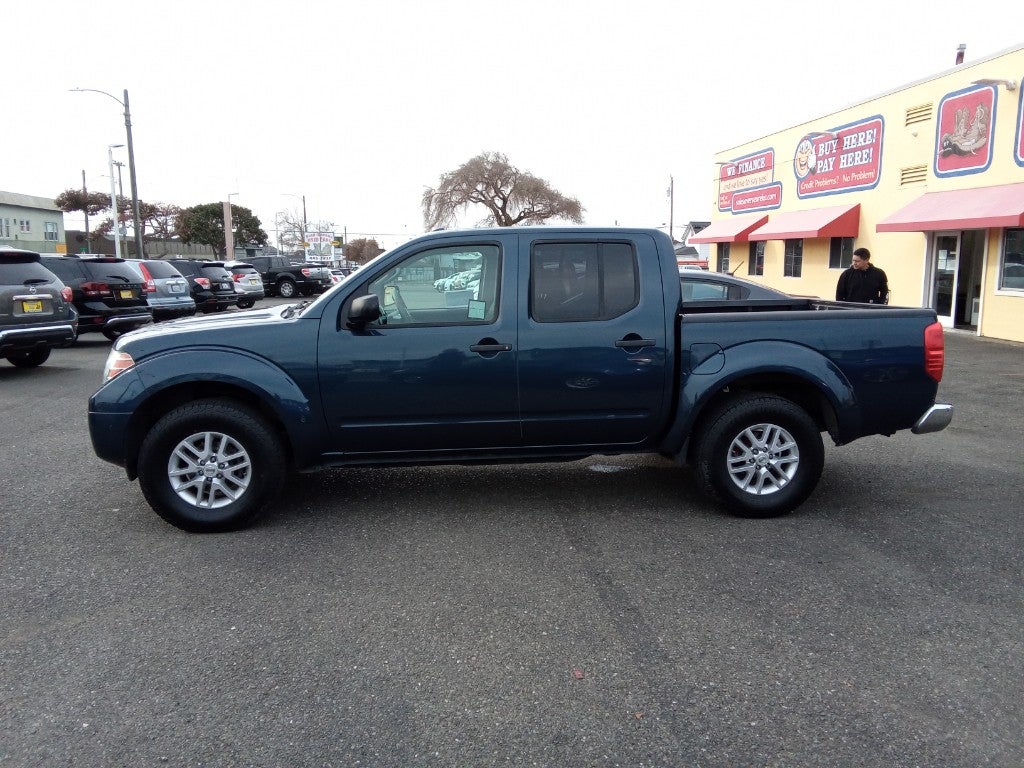 2016 Nissan Frontier 4WD Crew Cab SWB Auto SV