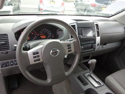 2016 Nissan Frontier 4WD Crew Cab SWB Auto SV