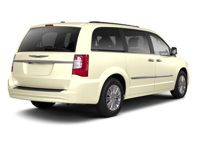 2011 Chrysler Town & Country 4dr Wgn Touring-L