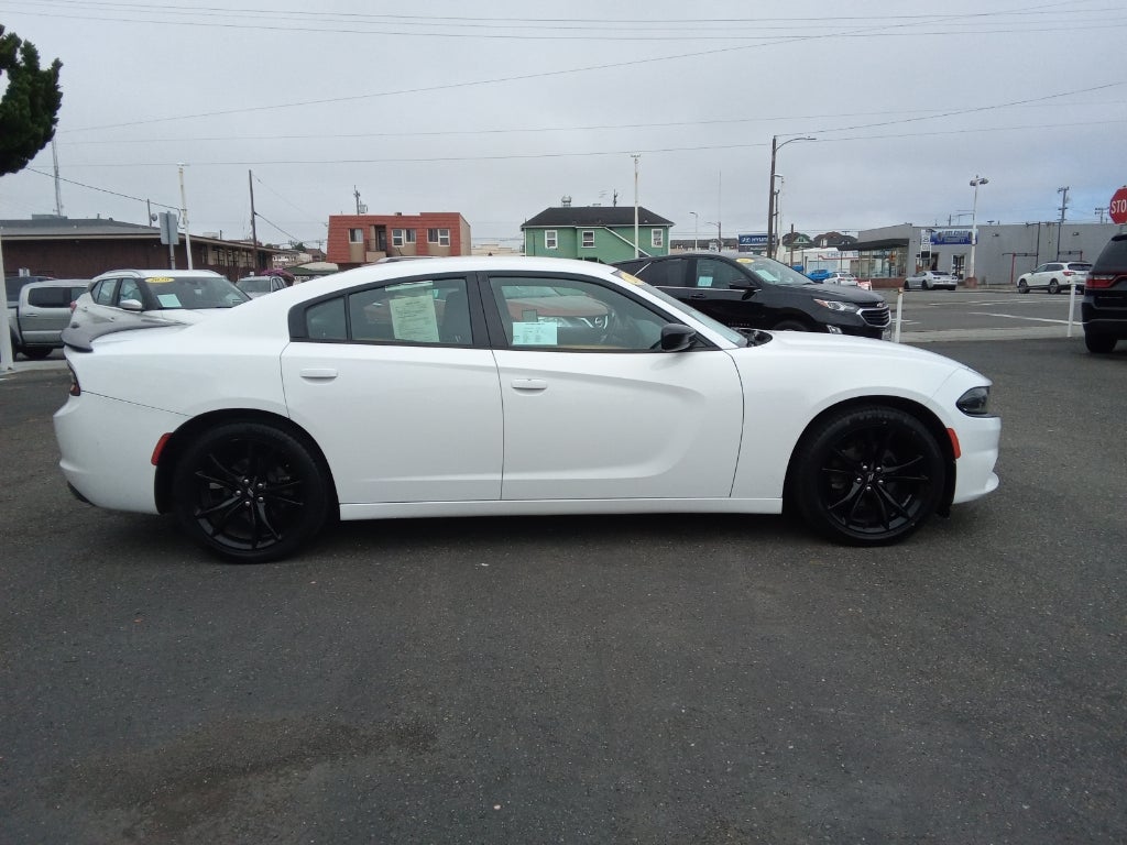 2018 Dodge Charger SXT