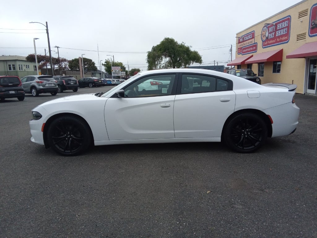 2018 Dodge Charger SXT