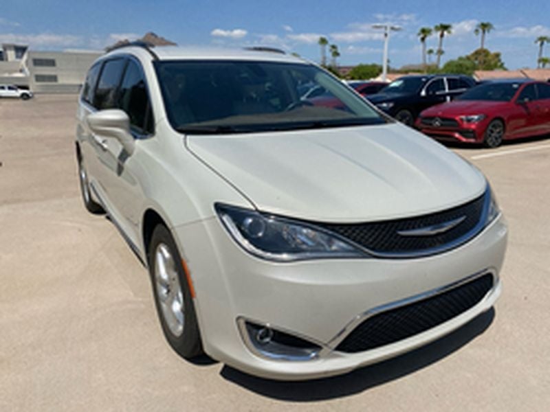 2017 Chrysler Pacifica Touring L