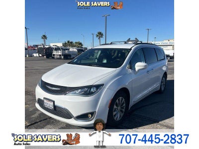 2017 Chrysler Pacifica Touring L