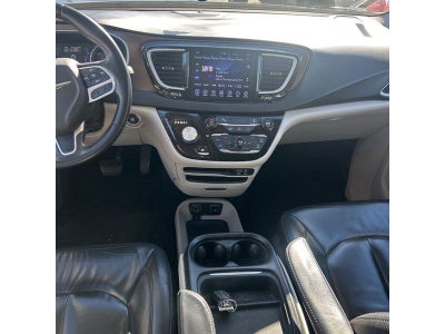 2017 Chrysler Pacifica Touring L