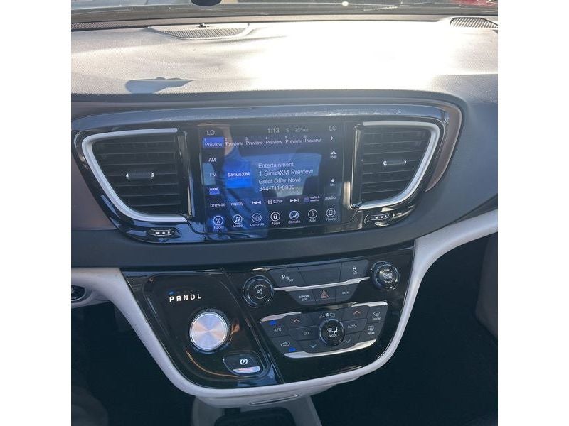 2017 Chrysler Pacifica Touring L