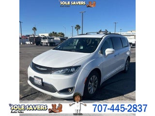 2017 Chrysler Pacifica Touring L