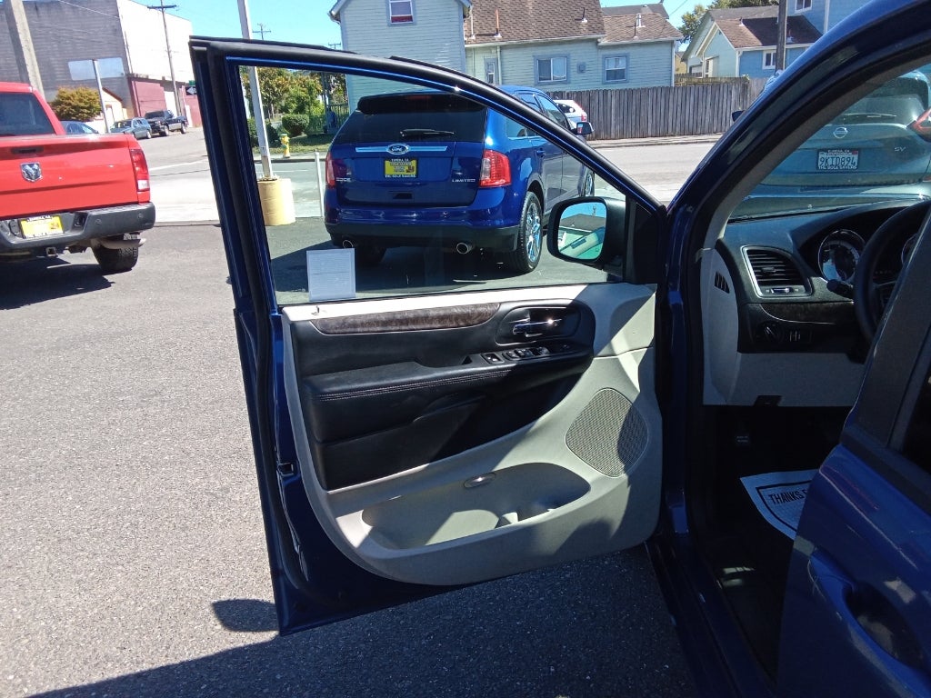 2011 Dodge Grand Caravan Express