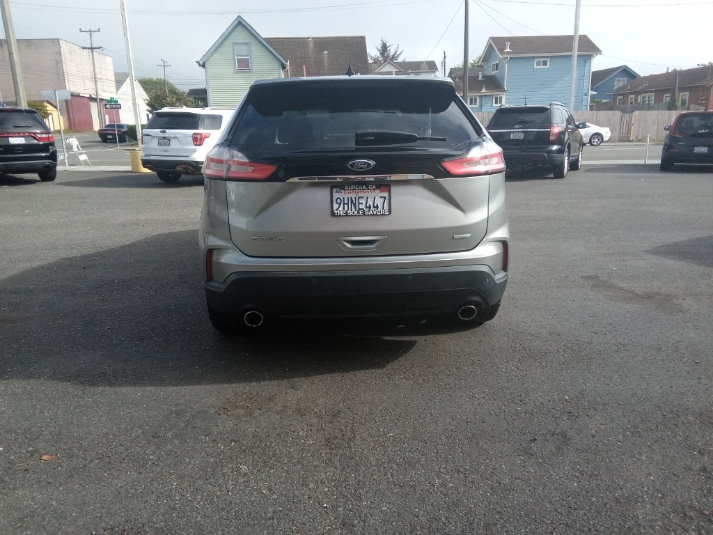 2020 Ford Edge SE