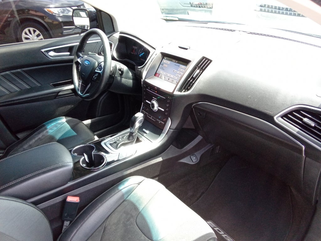 2017 Ford Edge Sport