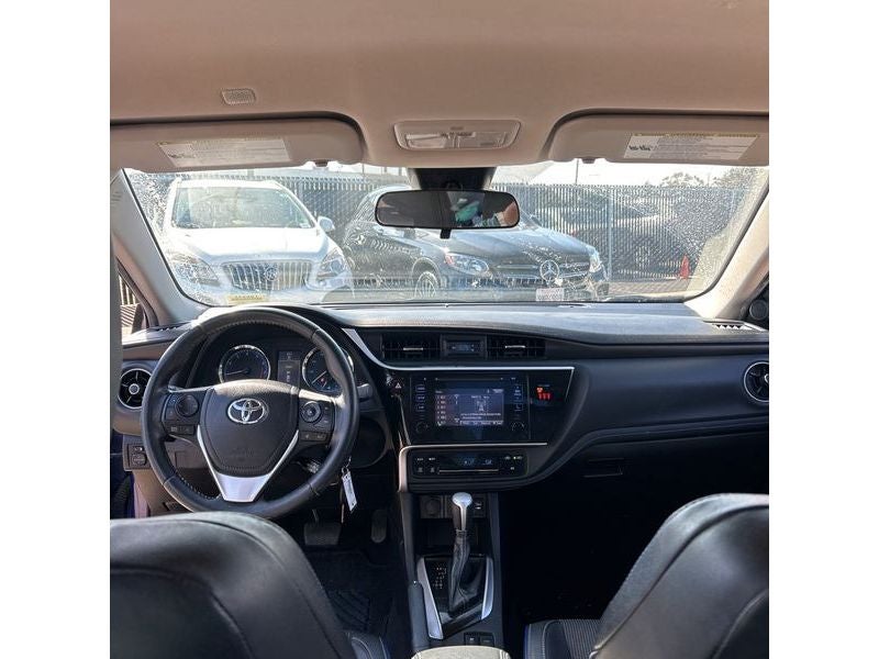 2019 Toyota Corolla SE CVT (Natl)