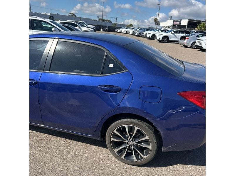 2019 Toyota Corolla SE CVT (Natl)