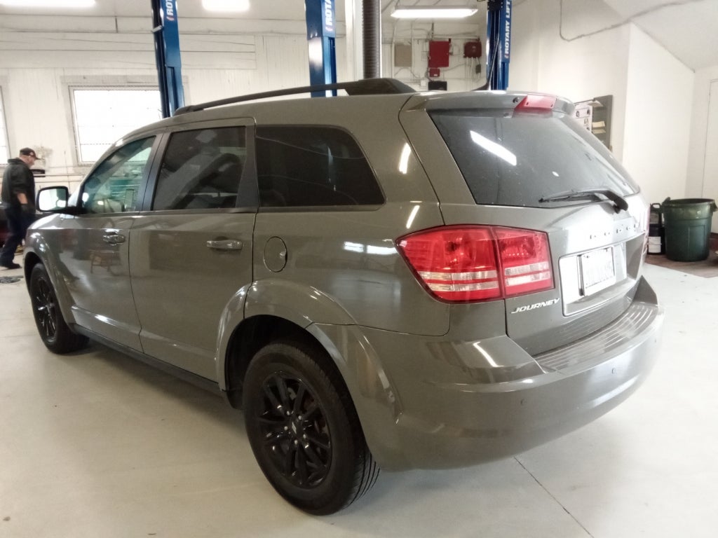 2020 Dodge Journey SE