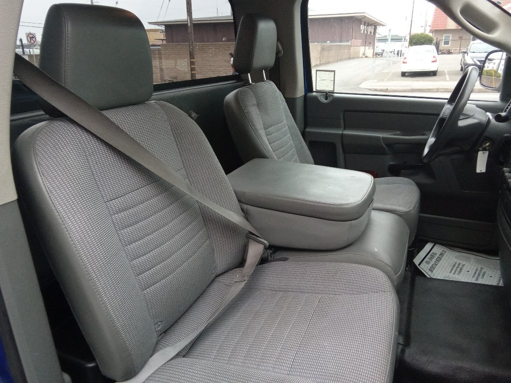 2009 Dodge Ram Pickup 2WD Regular Cab 8 Ft Box ST