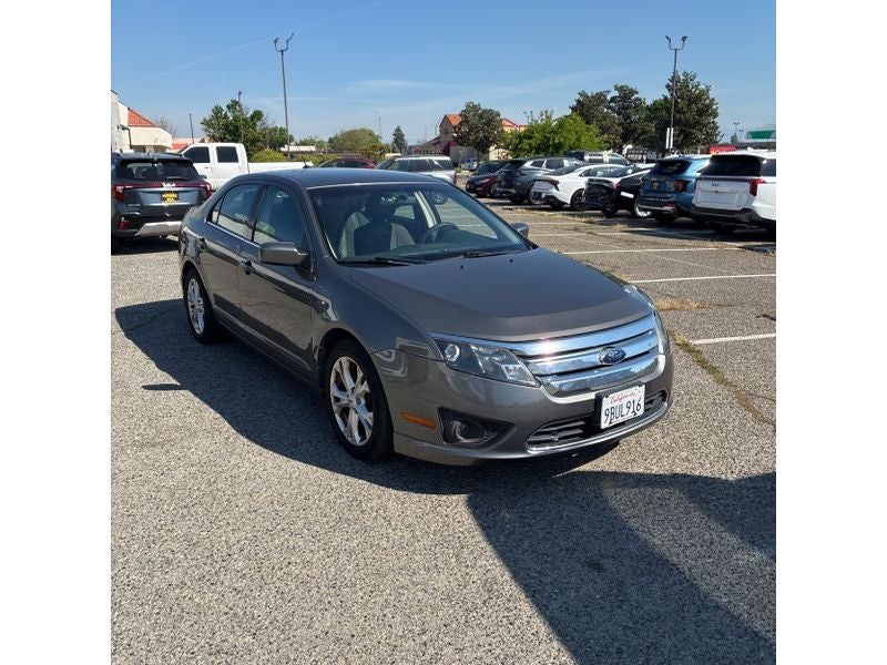 2012 Ford Fusion SE