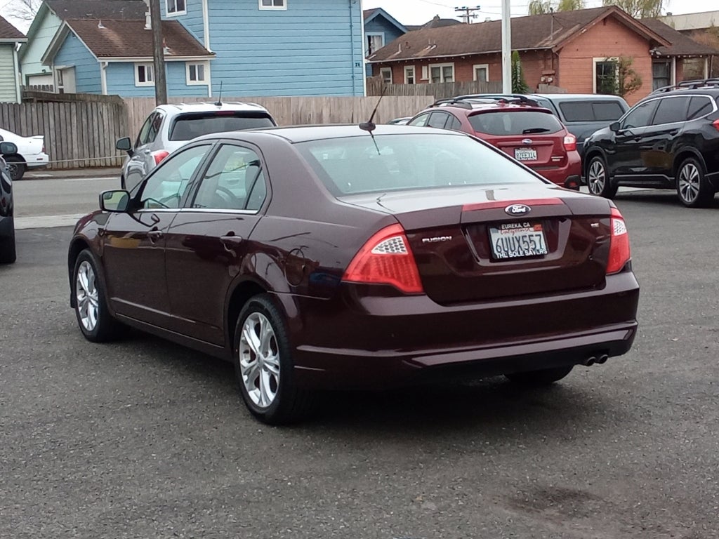 2012 Ford Fusion SE