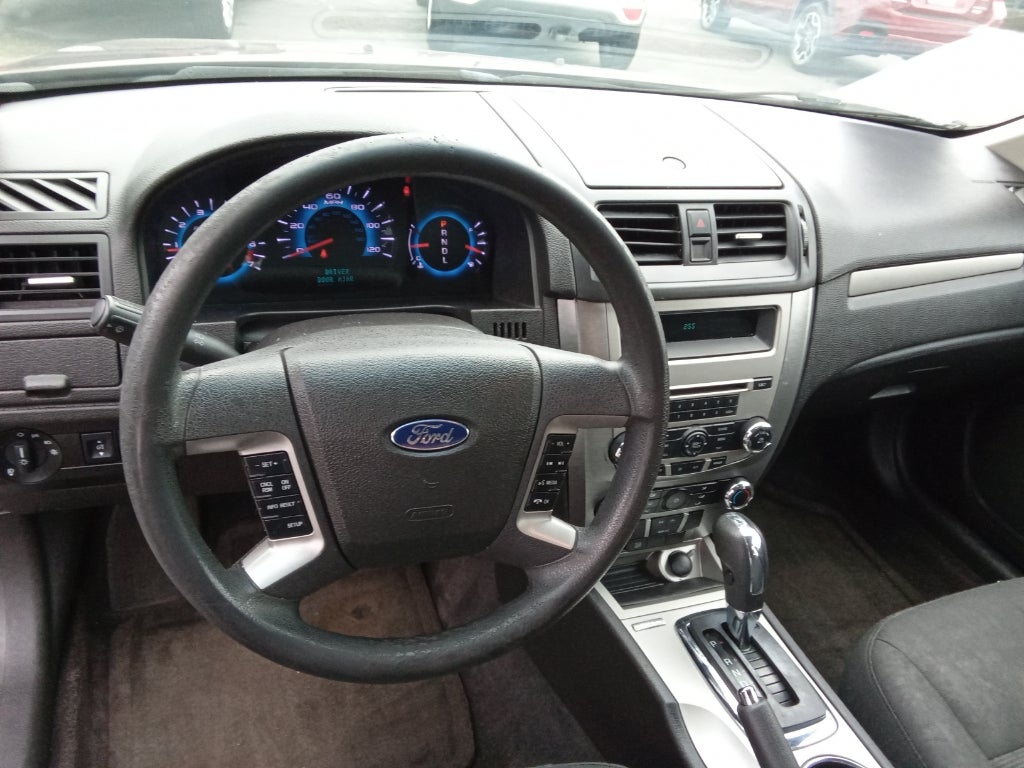 2012 Ford Fusion SE