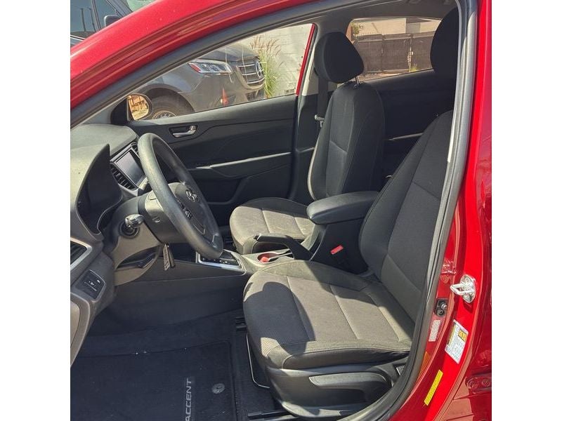 2022 Hyundai Accent SEL Sedan IVT