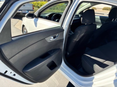 2021 Kia Forte LXS IVT