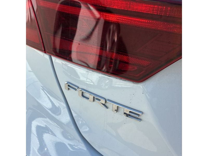 2019 Kia Forte LXS IVT