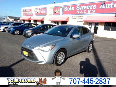 2019 Toyota Yaris LE Auto (Natl)