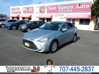 2019 Toyota Yaris LE Auto (Natl)