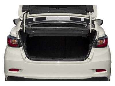 2019 Toyota Yaris LE Auto (Natl)