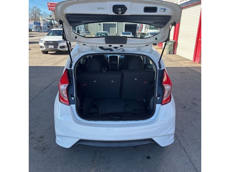 2019 Nissan Versa Note SV CVT