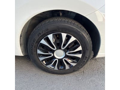 2019 Nissan Versa Note SV CVT