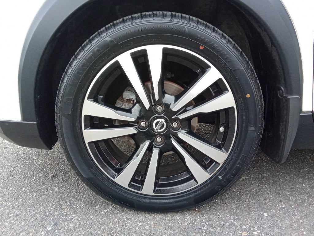 2020 Nissan Kicks SV FWD