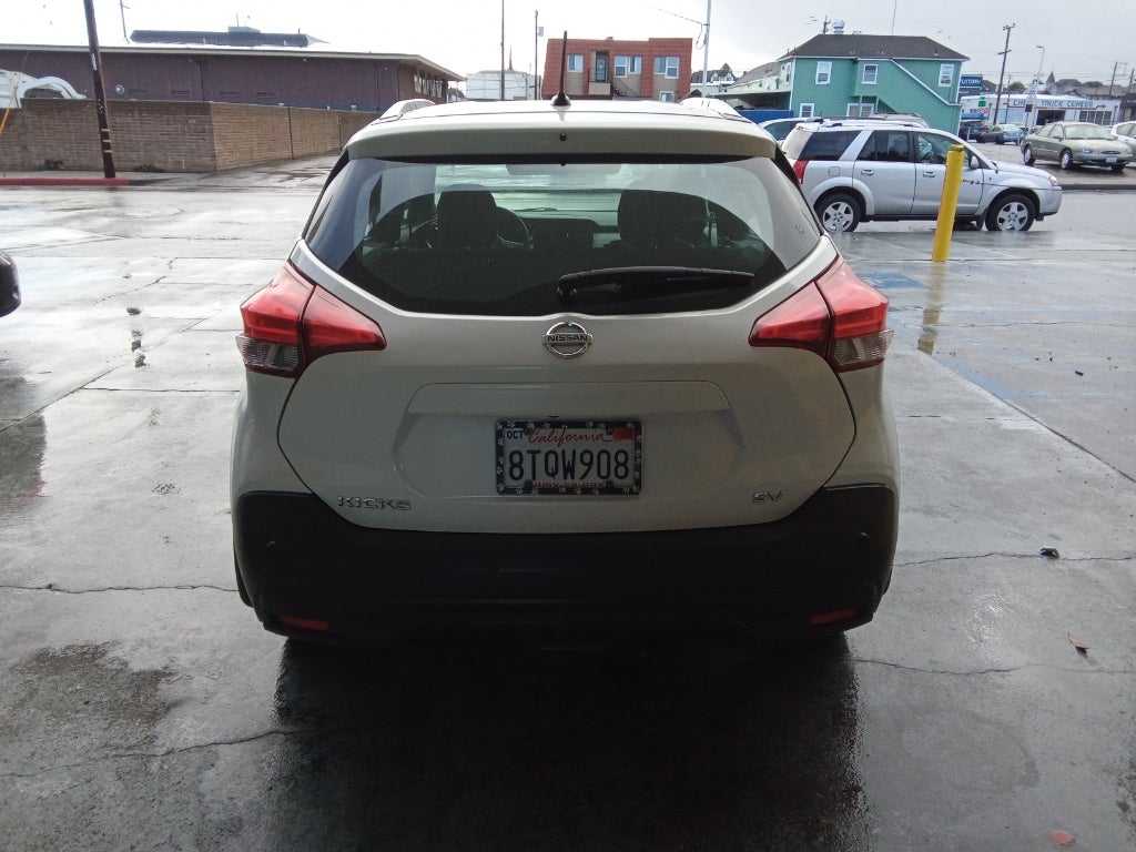 2020 Nissan Kicks SV FWD