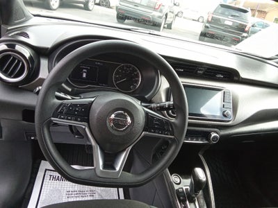 2020 Nissan Kicks SV FWD