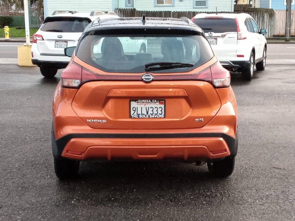 2023 Nissan Kicks SR