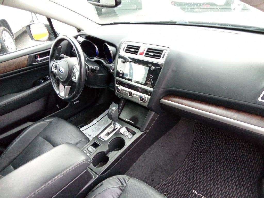2016 Subaru Outback Limited
