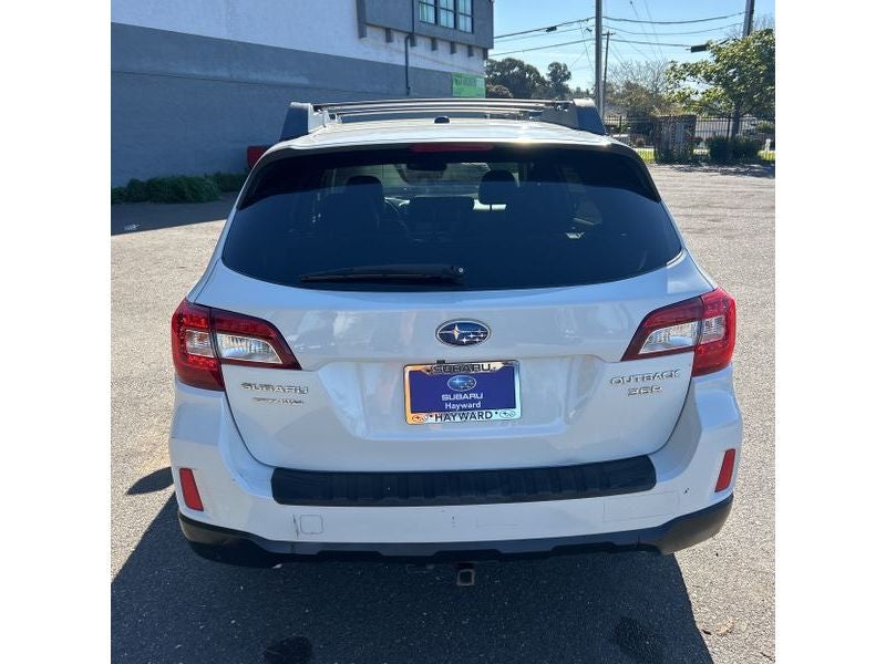 2015 Subaru Outback 3.6R Limited