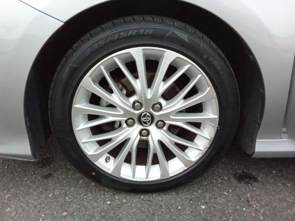 2018 Toyota Camry XLE Auto (SE)