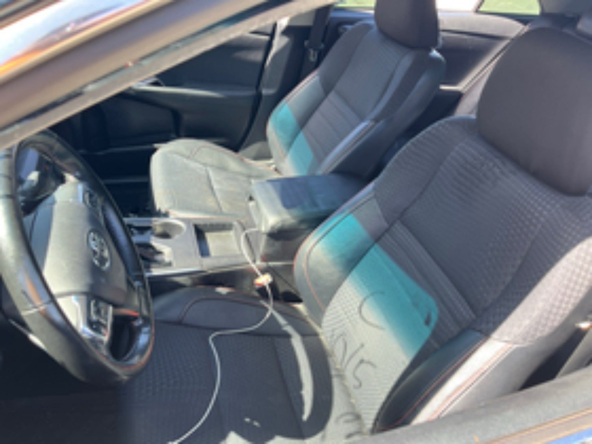 2015 Toyota Camry 4dr Sdn I4 Auto SE (SE)