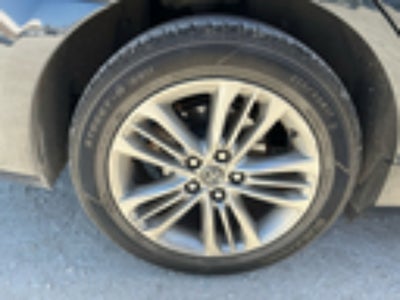 2015 Toyota Camry 4dr Sdn I4 Auto SE (SE)