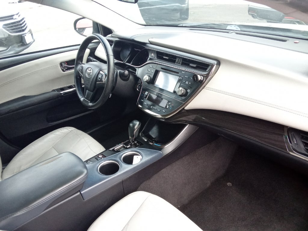 2015 Toyota Avalon 4dr Sdn XLE (SE)