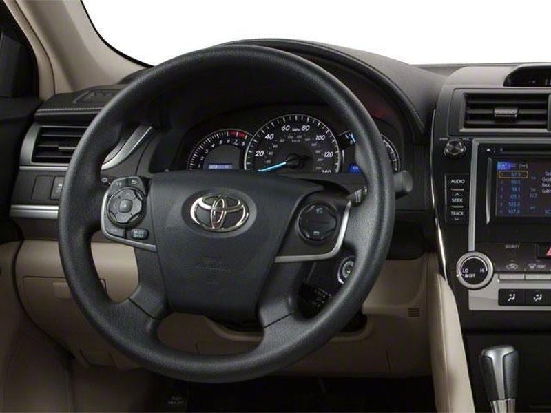 2012 Toyota Camry 4dr Sdn I4 Auto XLE (Natl)