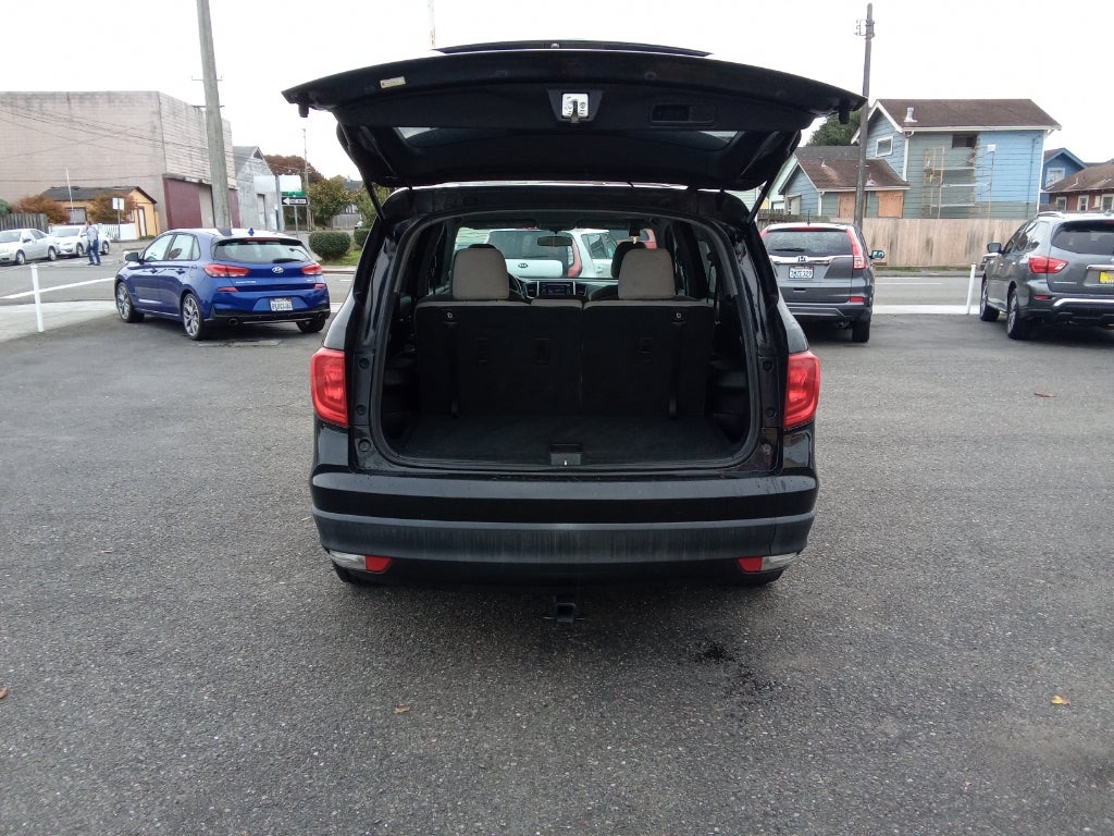 2016 Honda Pilot LX