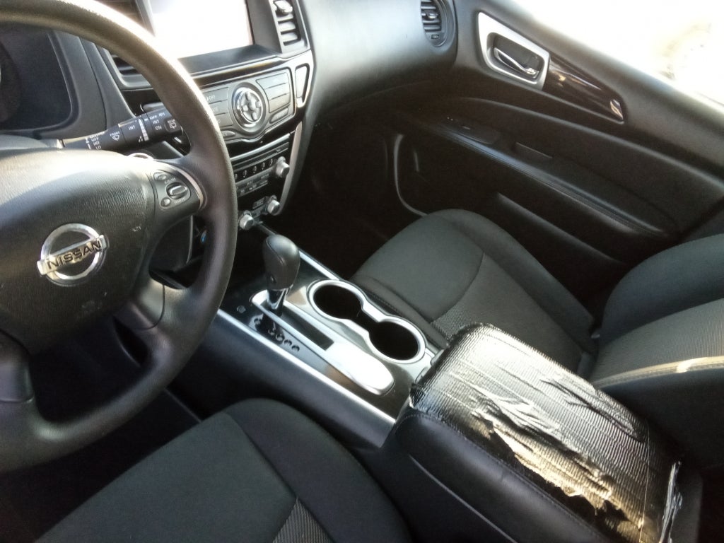 2020 Nissan Pathfinder S