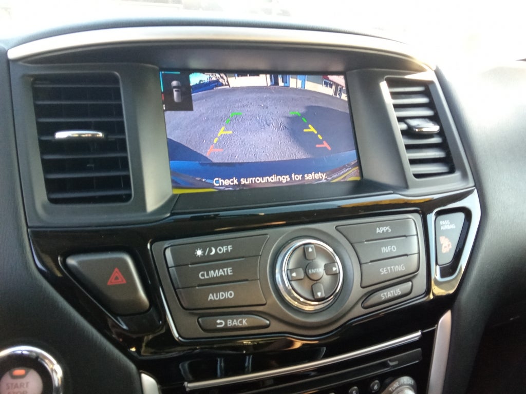 2020 Nissan Pathfinder S