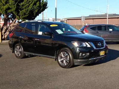 2020 Nissan Pathfinder S