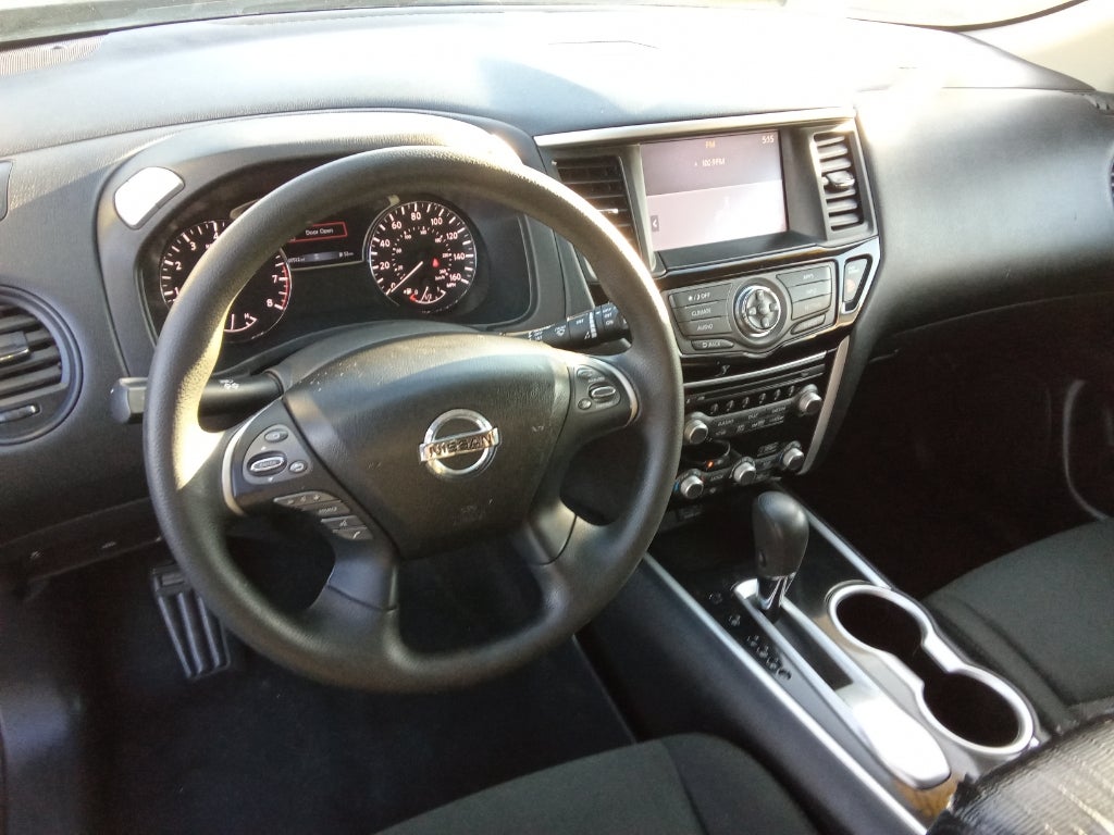 2020 Nissan Pathfinder S