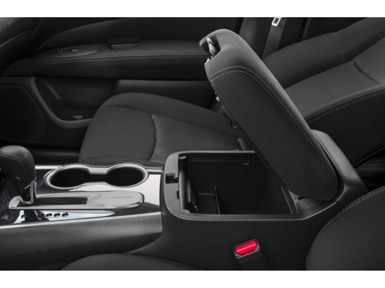 2020 Nissan Pathfinder S