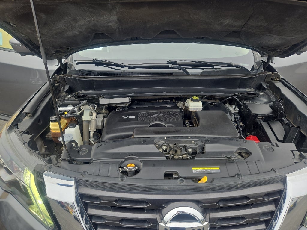 2020 Nissan Pathfinder SL