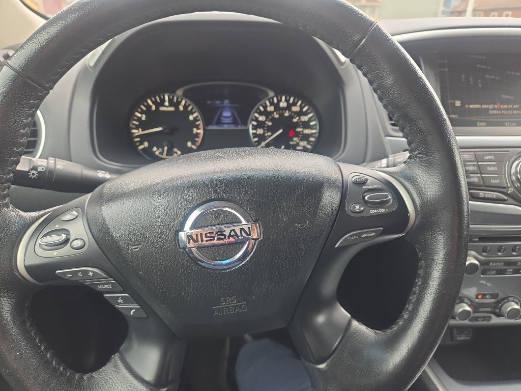 2020 Nissan Pathfinder SL