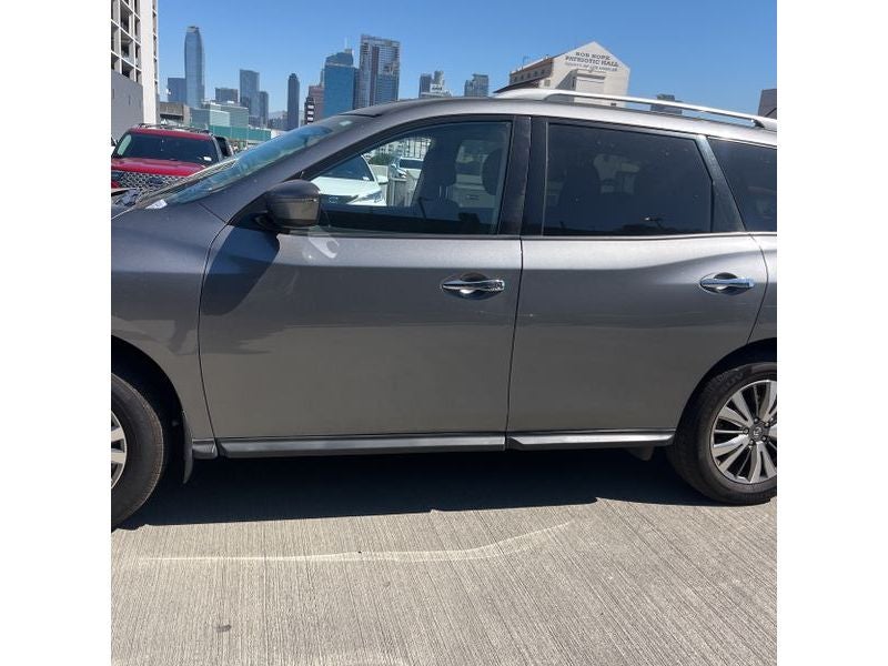 2018 Nissan Pathfinder FWD S