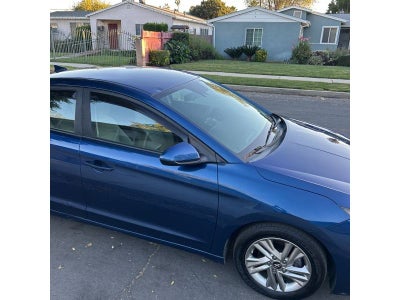2019 Hyundai Elantra SEL Auto